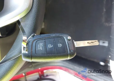 2020 Hyundai Venue Se из США, поврежденный, VIN KMHRB8A37LU044126